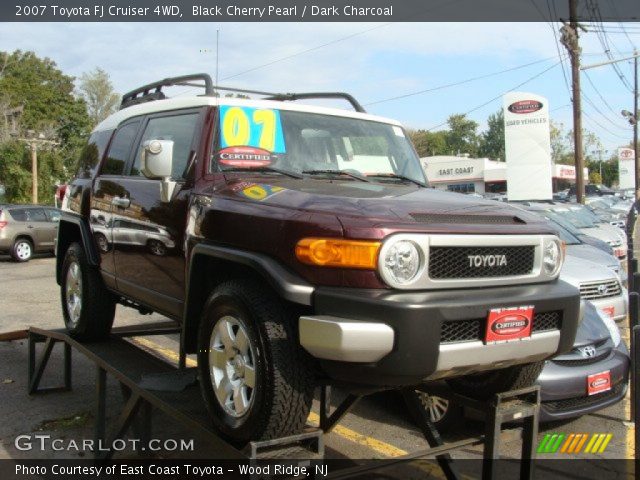 2007 Toyota FJ Cruiser 4WD in Black Cherry Pearl
