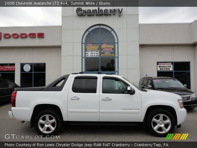 2008 Chevrolet Avalanche LTZ 4x4 in Summit White