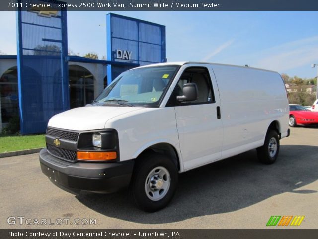 2011 Chevrolet Express 2500 Work Van in Summit White
