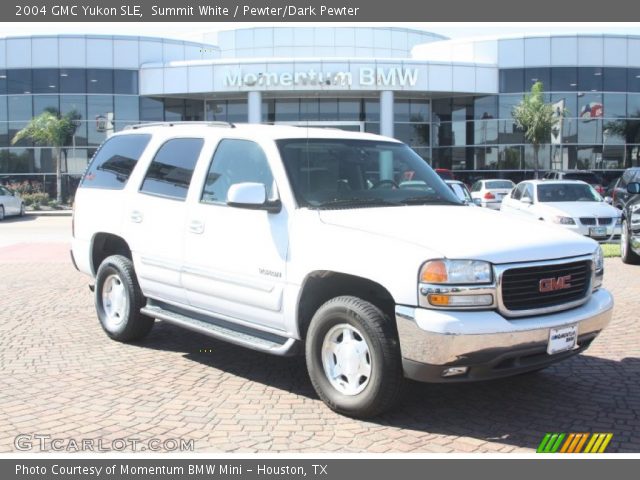 2004 GMC Yukon SLE in Summit White