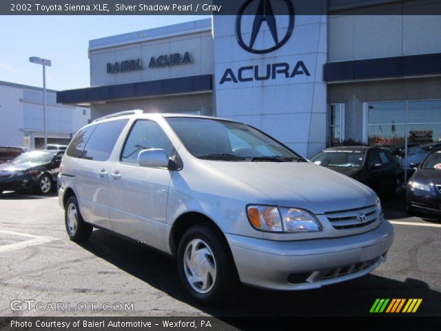 2002 Toyota Sienna XLE in Silver Shadow Pearl