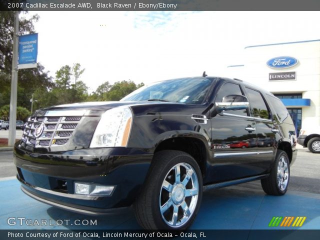 2007 Cadillac Escalade AWD in Black Raven
