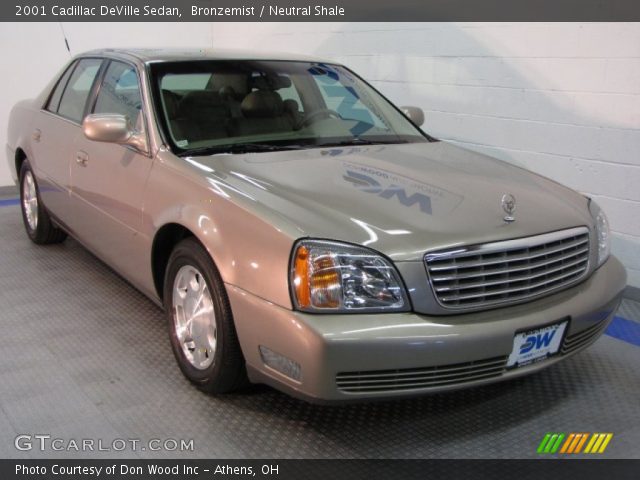 2001 Cadillac DeVille Sedan in Bronzemist