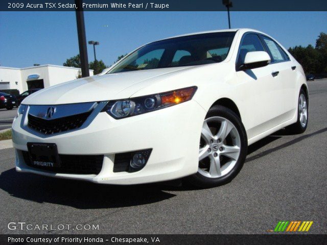 2009 Acura TSX Sedan in Premium White Pearl