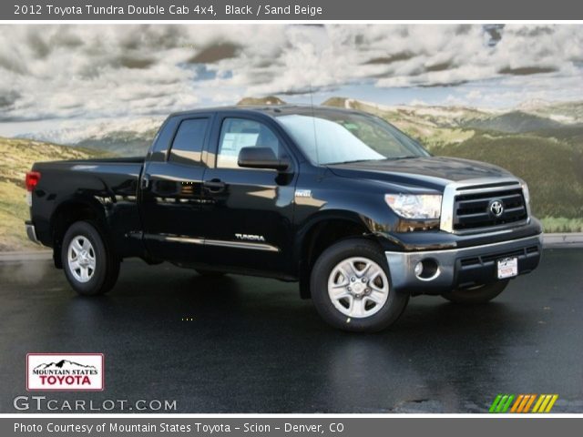 2012 Toyota Tundra Double Cab 4x4 in Black