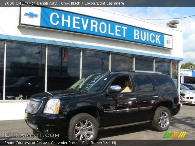 2008 GMC Yukon Denali AWD in Onyx Black