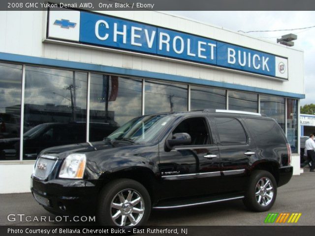 2008 GMC Yukon Denali AWD in Onyx Black