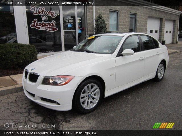 2006 BMW 3 Series 325xi Sedan in Alpine White