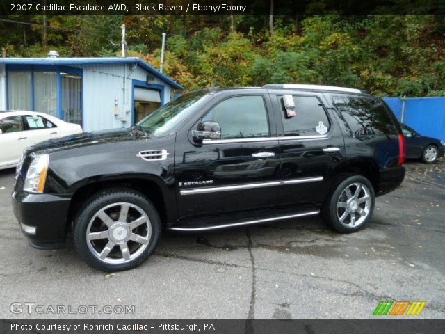2007 Cadillac Escalade AWD in Black Raven