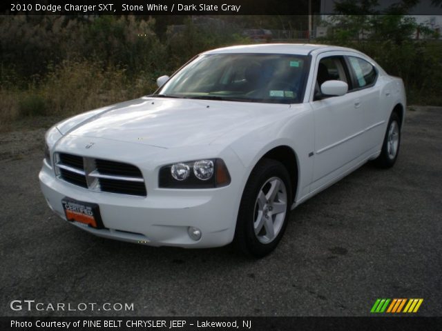 2010 Dodge Charger SXT in Stone White