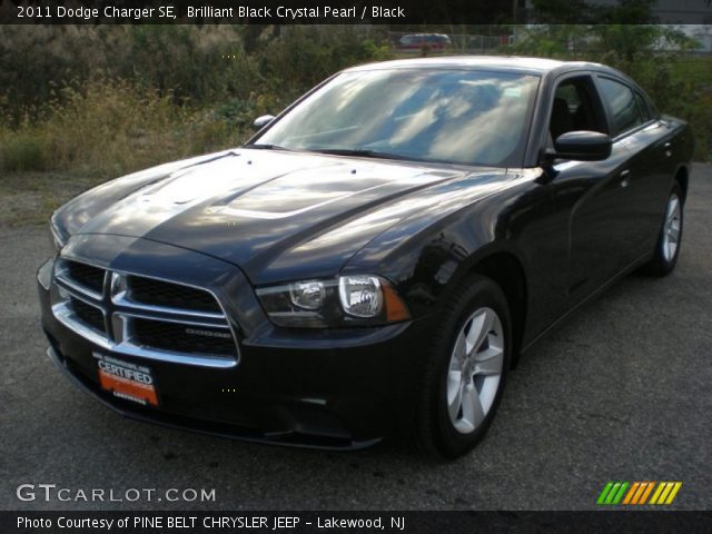 2011 Dodge Charger SE in Brilliant Black Crystal Pearl