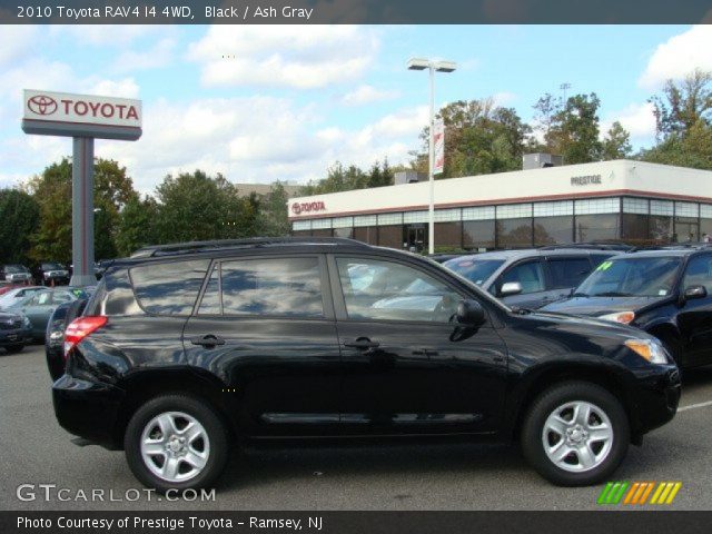2010 Toyota RAV4 I4 4WD in Black