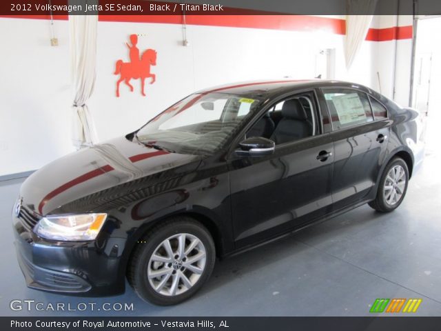 2012 Volkswagen Jetta SE Sedan in Black