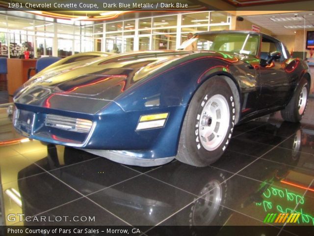 1981 Chevrolet Corvette Coupe in Dark Blue Metallic