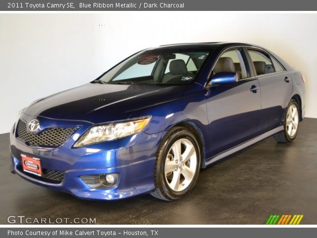 2011 Toyota Camry SE in Blue Ribbon Metallic