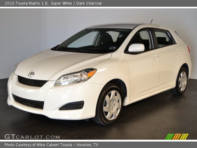 2010 Toyota Matrix 1.8 in Super White