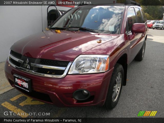 2007 Mitsubishi Endeavor SE AWD in Ultra Red Pearl
