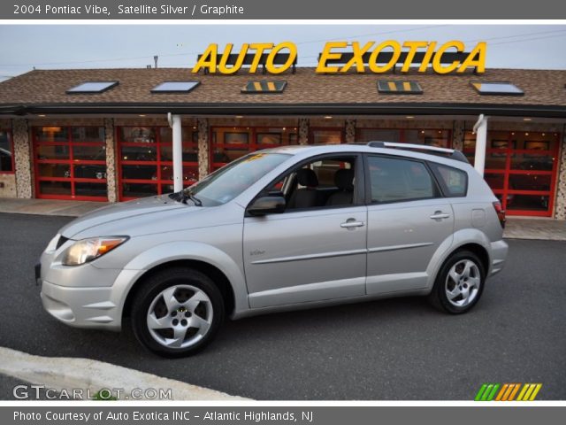 2004 Pontiac Vibe  in Satellite Silver