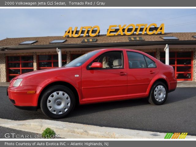 2000 Volkswagen Jetta GLS Sedan in Tornado Red