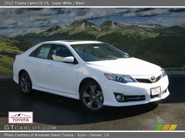 2012 Toyota Camry SE V6 in Super White