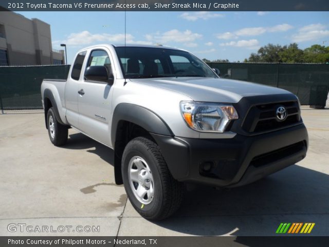 2012 Toyota Tacoma V6 Prerunner Access cab in Silver Streak Mica