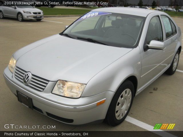 2004 Volkswagen Jetta GL Sedan in Reflex Silver Metallic