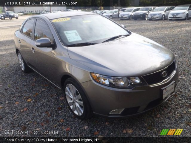 2010 Kia Forte SX in Titanium