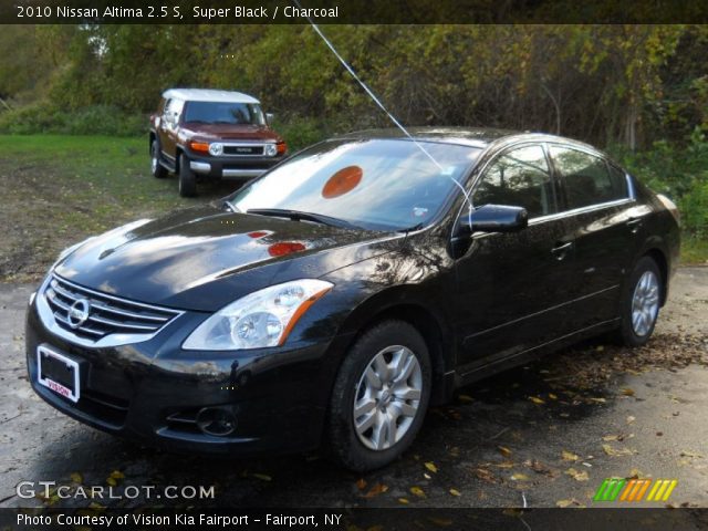 2010 Nissan Altima 2.5 S in Super Black