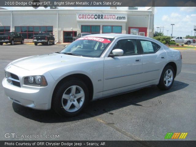 2010 Dodge Charger SXT in Bright Silver Metallic