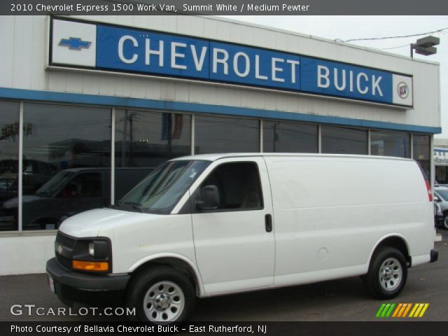 2010 Chevrolet Express 1500 Work Van in Summit White