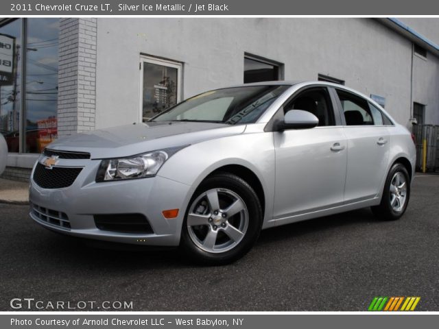 2011 Chevrolet Cruze LT in Silver Ice Metallic