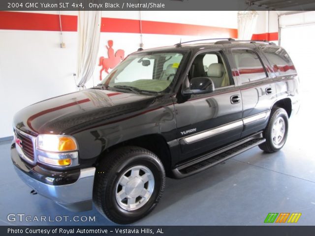 2004 GMC Yukon SLT 4x4 in Onyx Black