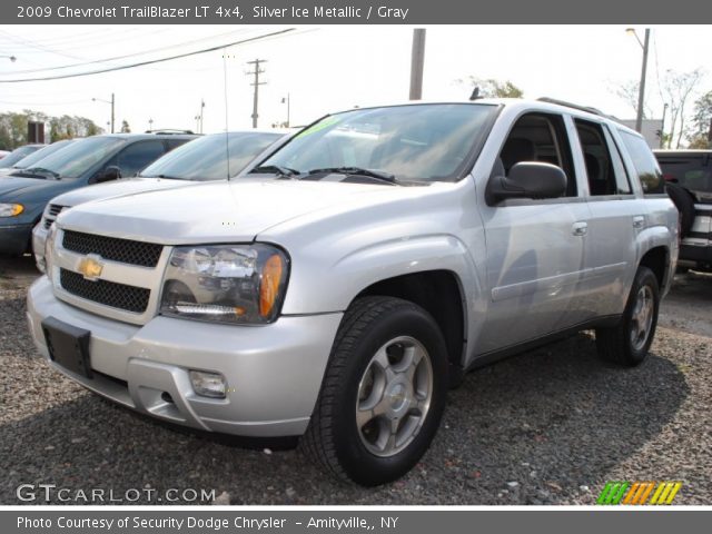 2009 Chevrolet TrailBlazer LT 4x4 in Silver Ice Metallic