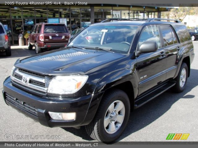 2005 Toyota 4Runner SR5 4x4 in Black