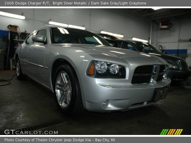 2006 Dodge Charger R/T in Bright Silver Metallic