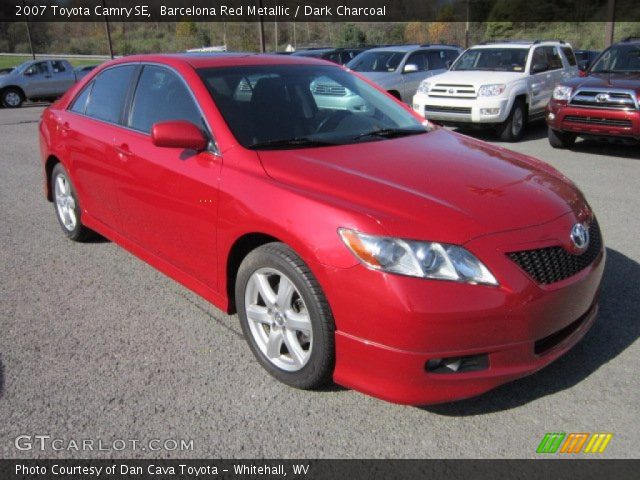 2007 Toyota Camry SE in Barcelona Red Metallic