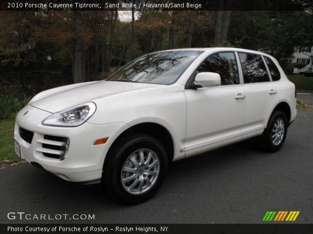2010 Porsche Cayenne Tiptronic in Sand White
