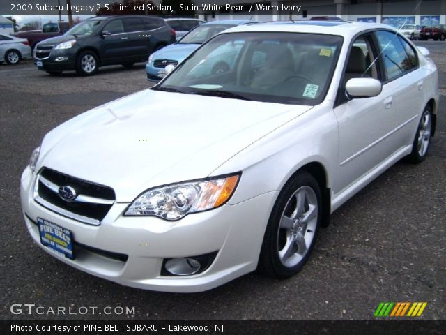 2009 Subaru Legacy 2.5i Limited Sedan in Satin White Pearl