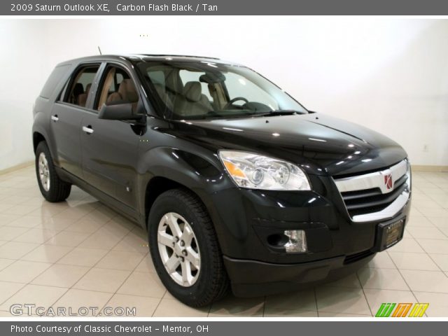 2009 Saturn Outlook XE in Carbon Flash Black