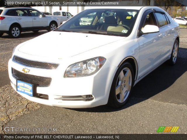 2009 Chevrolet Malibu LT Sedan in Summit White