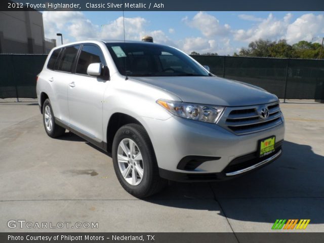 2012 Toyota Highlander  in Classic Silver Metallic
