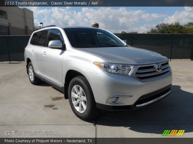 2012 Toyota Highlander  in Classic Silver Metallic
