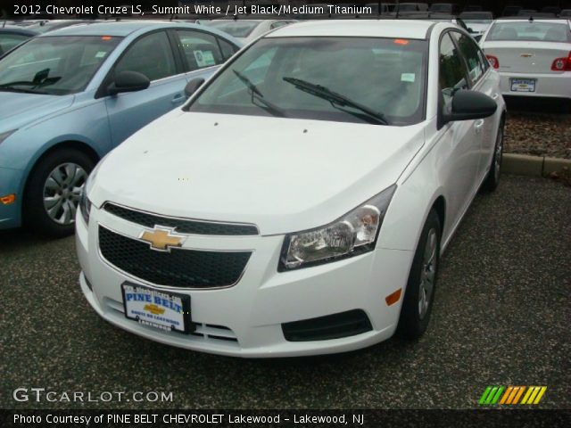 2012 Chevrolet Cruze LS in Summit White
