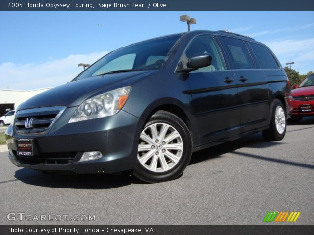 2005 Honda Odyssey Touring in Sage Brush Pearl