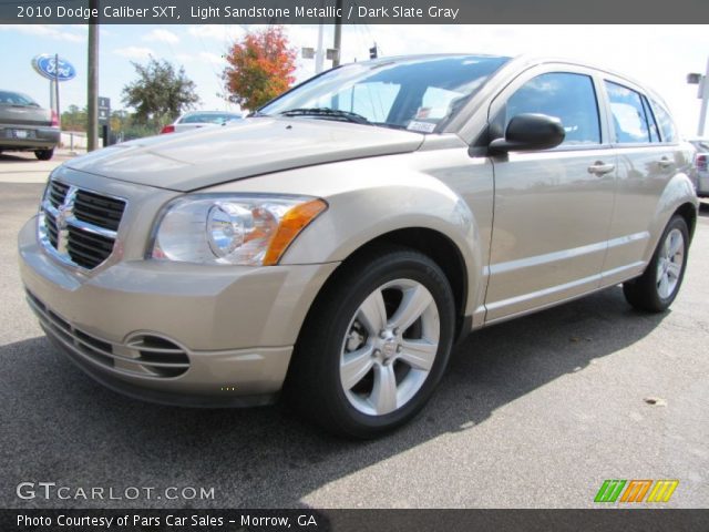 2010 Dodge Caliber SXT in Light Sandstone Metallic
