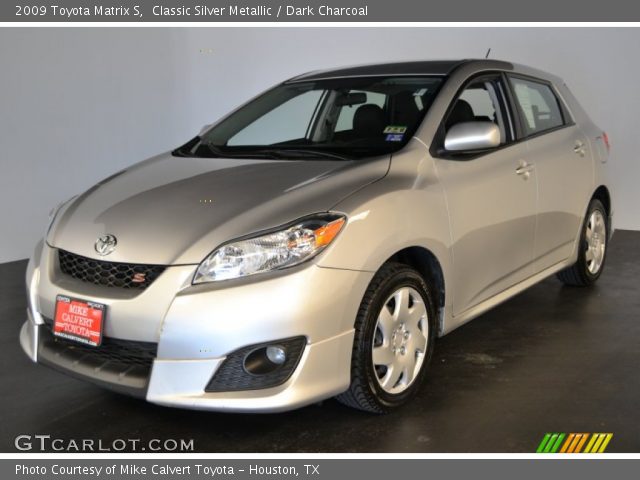 2009 Toyota Matrix S in Classic Silver Metallic