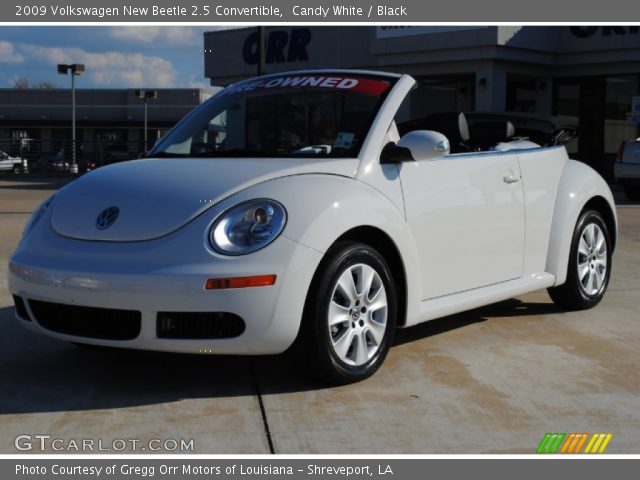 2009 Volkswagen New Beetle 2.5 Convertible in Candy White