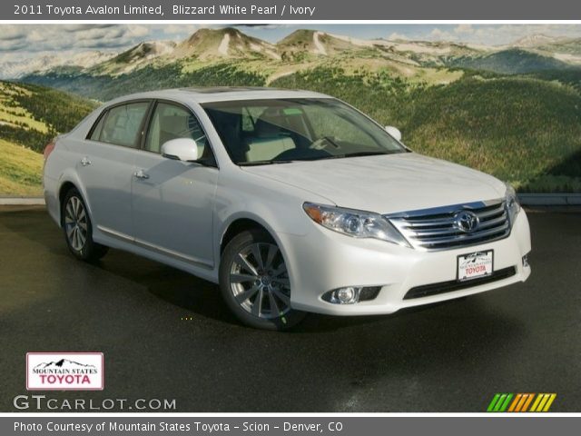 2011 Toyota Avalon Limited in Blizzard White Pearl