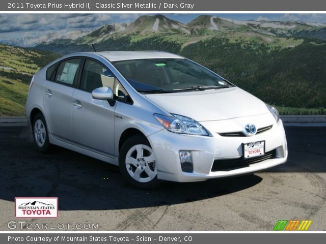 2011 Toyota Prius Hybrid II in Classic Silver Metallic