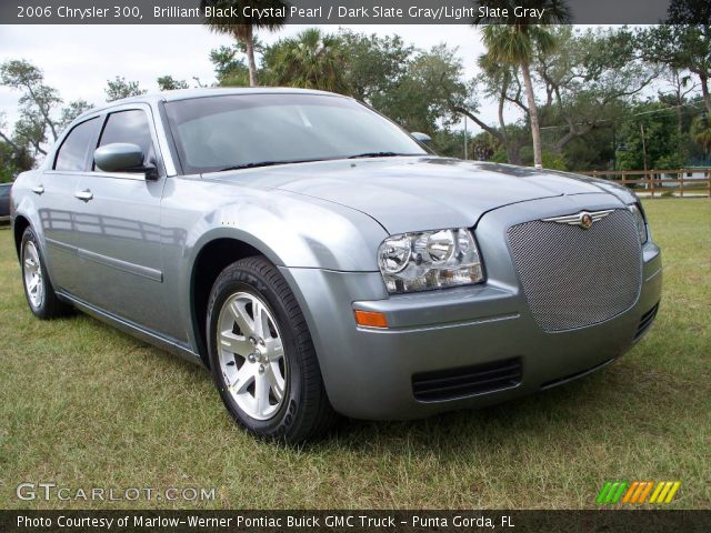 2006 Chrysler 300  in Brilliant Black Crystal Pearl